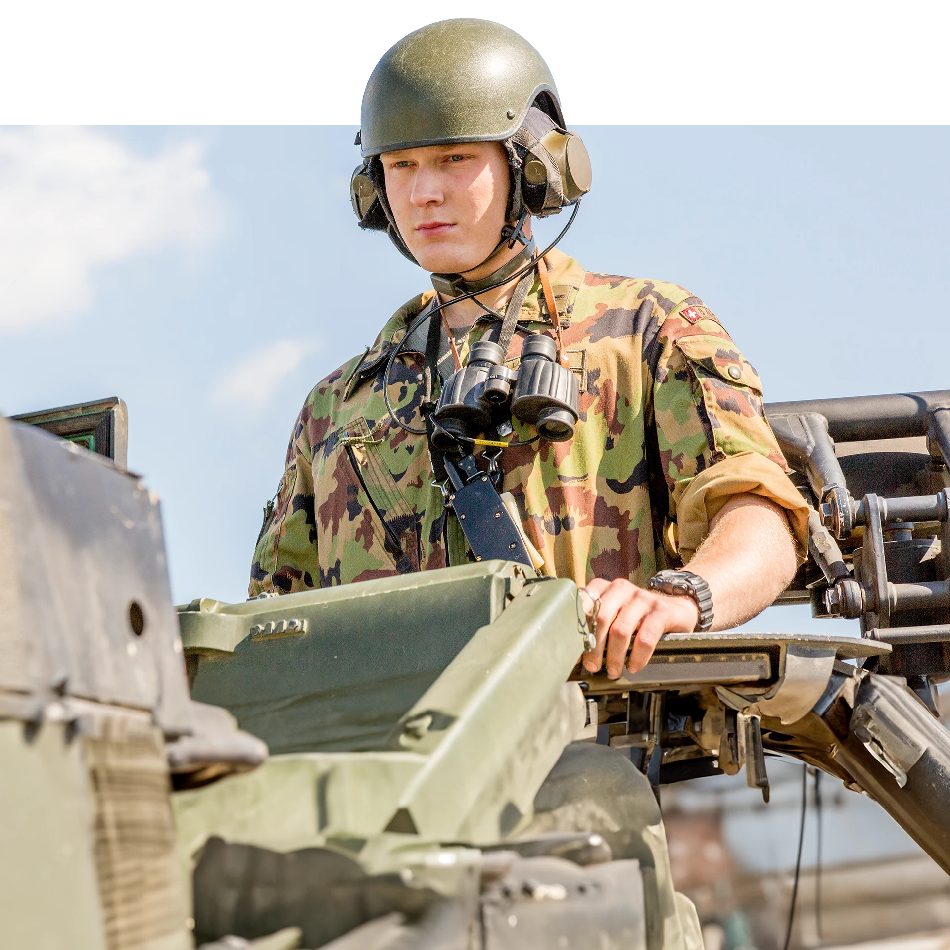 Panzergrenadier Besatzer Kommandant schaut aus dem Turm